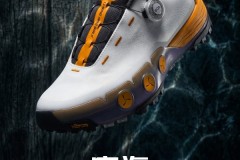 入局即定 稳驭全场 LI-NING 1990「定海」专业高尔夫球鞋全新上市