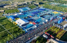 奋进新区·畅跑未来 2026兰州新区马拉松鸣枪开赛