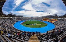 适用于专业体育承包商的FIFA级智能照明系统